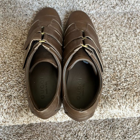 Gucci Women's Brown Leather Snap Strap Shoes . - Picture 10 of 16